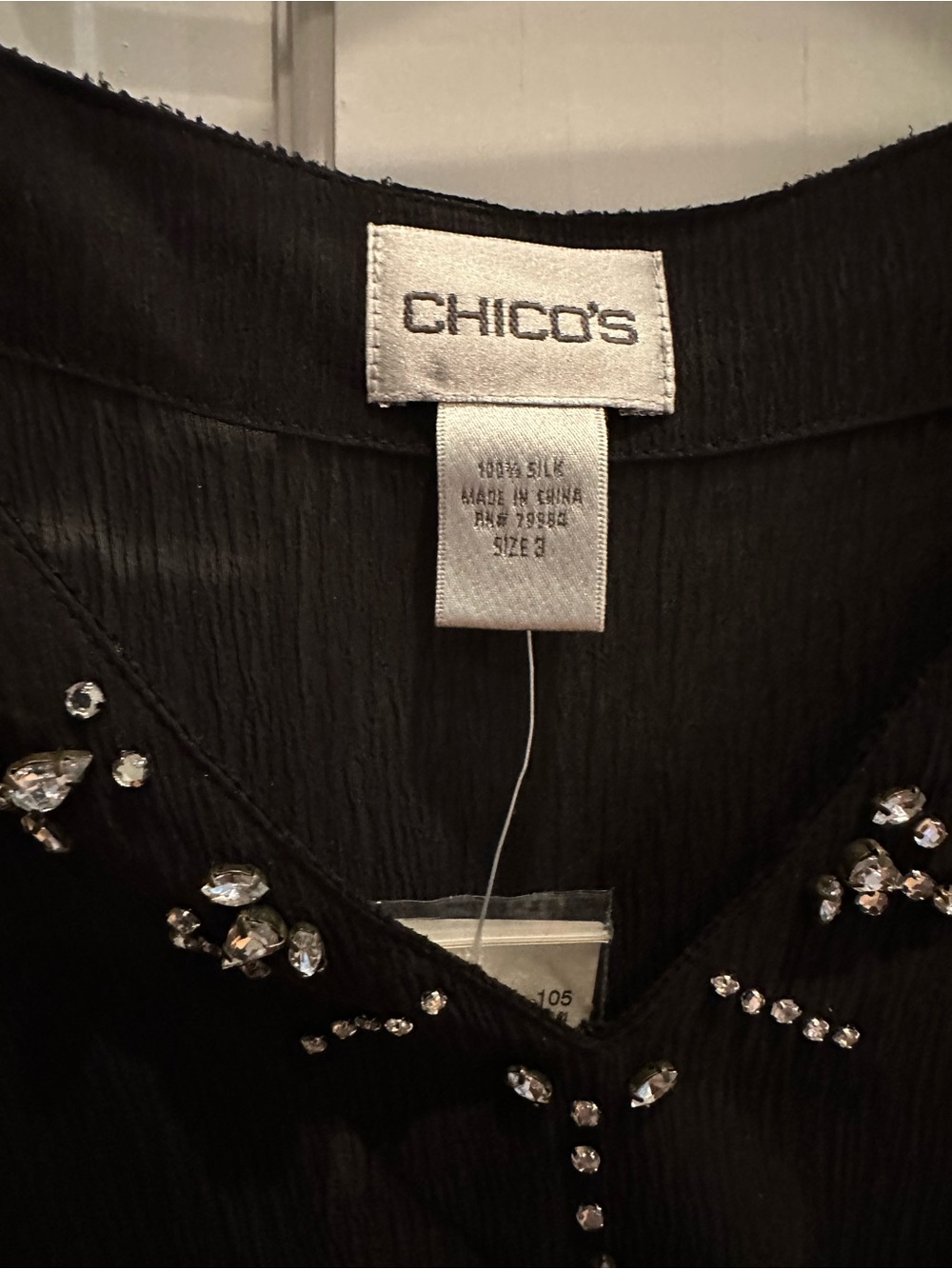 Chicos - Picture 2 of 5